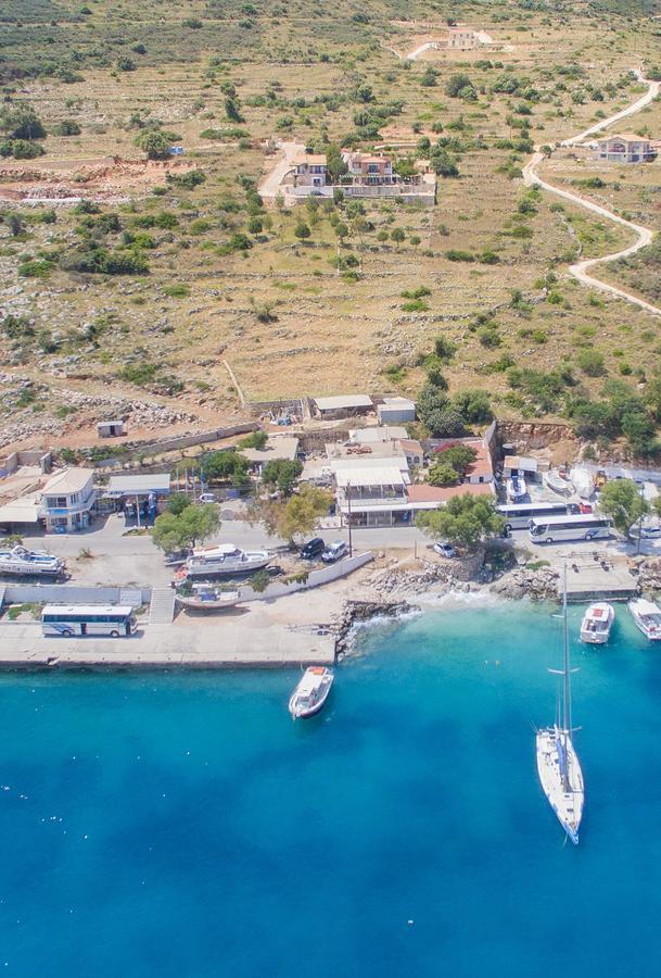 Coastal Paradise Found - Komis' Private Pool Retreat Агиос Николаос Екстериор снимка